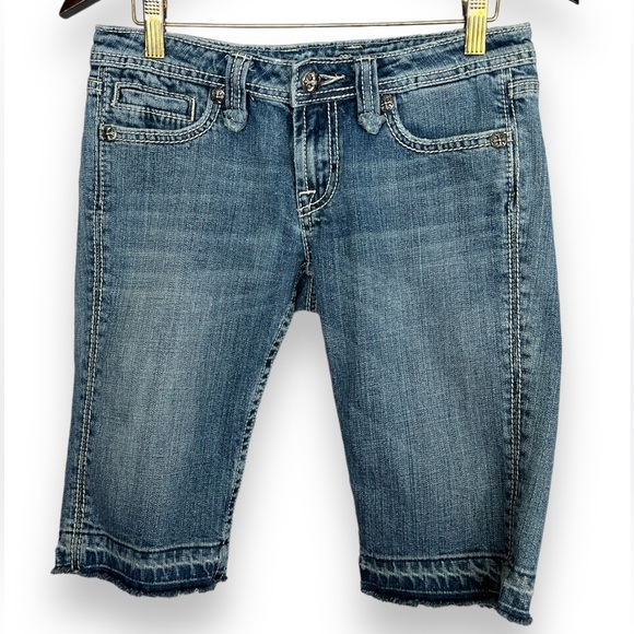 Miss Me Embellished Distressed Medium-Wash Shorts |27 - Picture 12 of 15